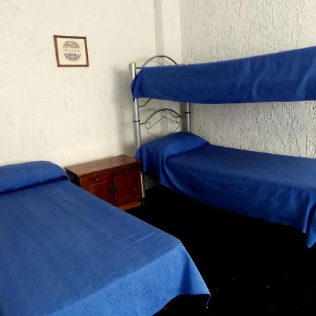 Hostel Otro Mundo Capdevila Екстер'єр фото